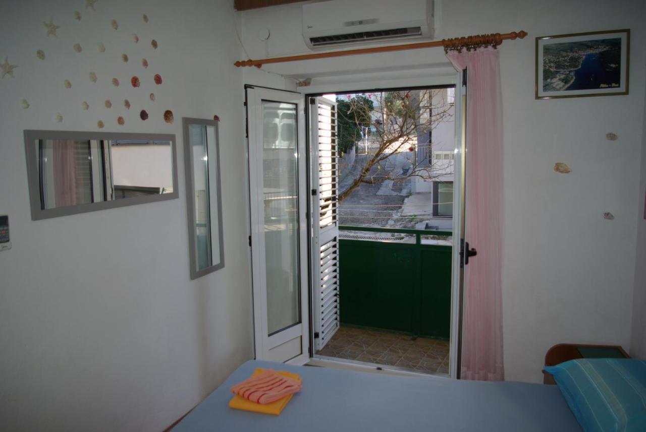 Rooms Tia Baška Voda Exteriér fotografie