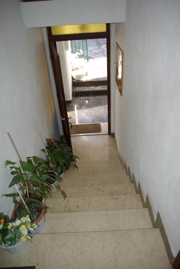 Rooms Tia Baška Voda Exteriér fotografie