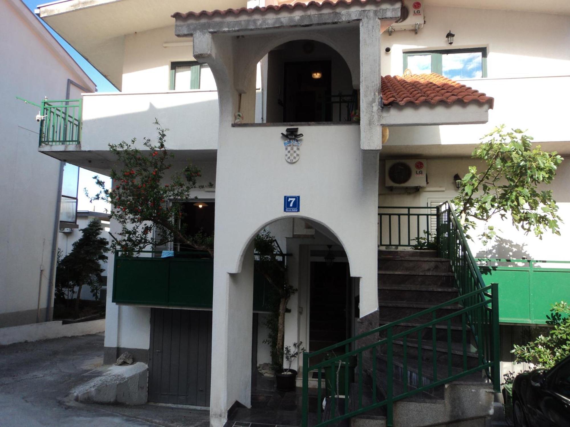 Rooms Tia Baška Voda Exteriér fotografie